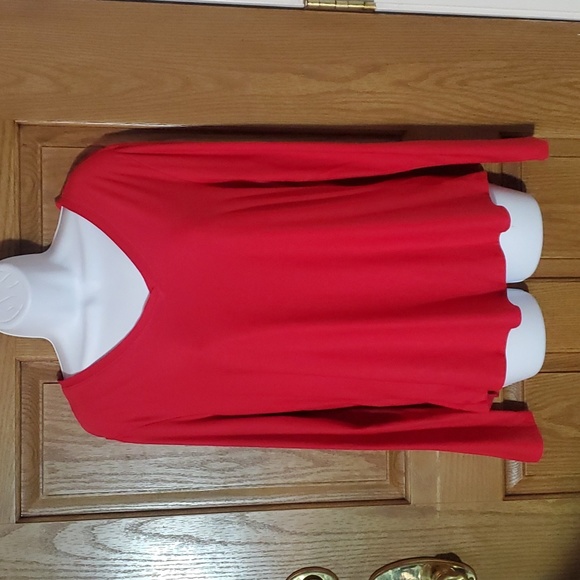 No Boundaries V-Neck Long Sleeve Shirt - Picture 1 of 9